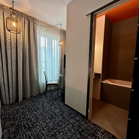 The Originals Boutique, Hotel De La Paix, Brest Esterno foto