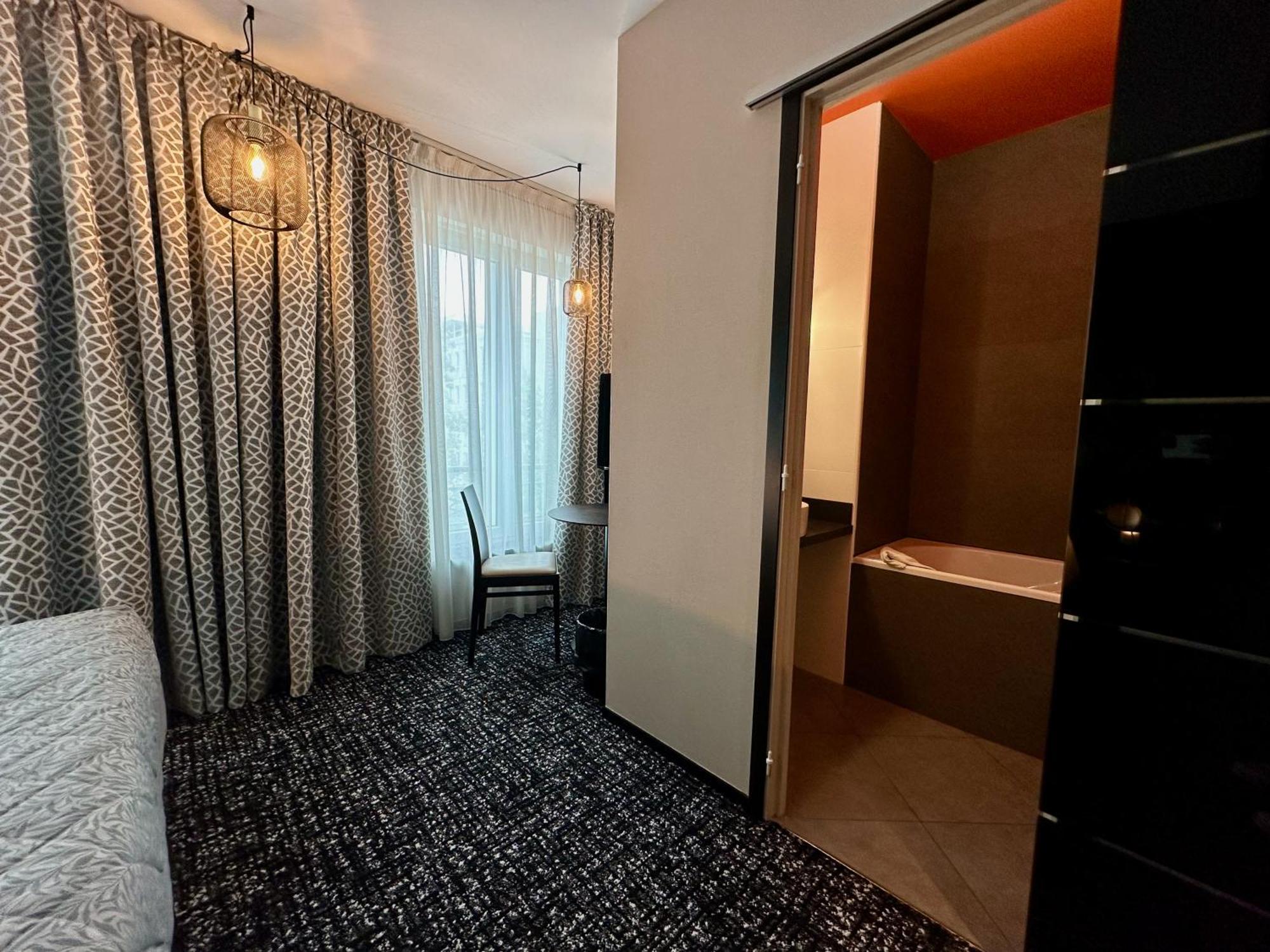 The Originals Boutique, Hotel De La Paix, Brest Esterno foto